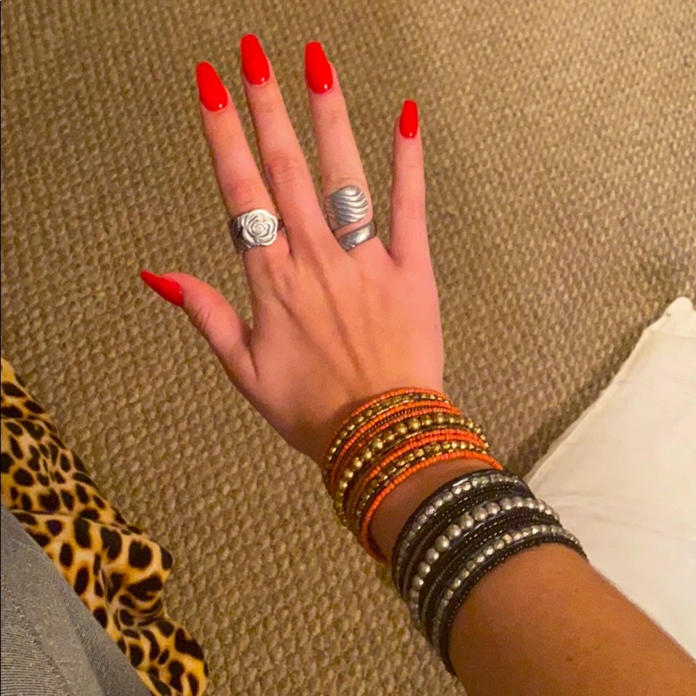 Beaded bracelets—black and pink